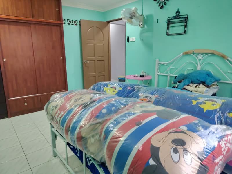 2-storey Terraced House for Sale in Taman Sri Buloh (Sungai Buloh) - Penny Quah - Bedroom - PropertyGuru.com.my