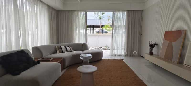 Semi-Detached House for Sale in Bandar Seri Alam (Masai) - Jessie Choo - Living Room - PropertyGuru.com.my
