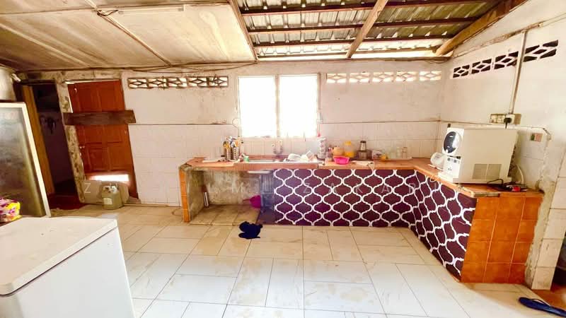 Rumah Teres 1 Tingkat untuk Dijual di Seksyen 24 (Shah Alam) - Zulhilmi Zakaria - Kitchen - PropertyGuru.com.my