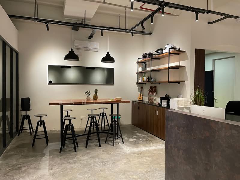 Retail Office for Rent in Seksyen U1 (Glenmarie) - Annie Chong - Interior - PropertyGuru.com.my