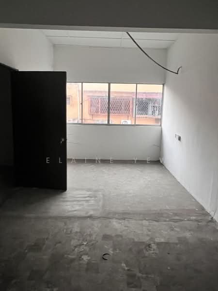 Kedai untuk Dijual di Taman Wahyu (Batu Caves) - Elaine Yew - PropertyGuru.com.my