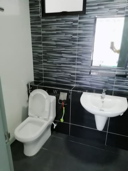 Service Residence for Rent at Citywoods - Chew Chee Yee - Bathroom - PropertyGuru.com.my