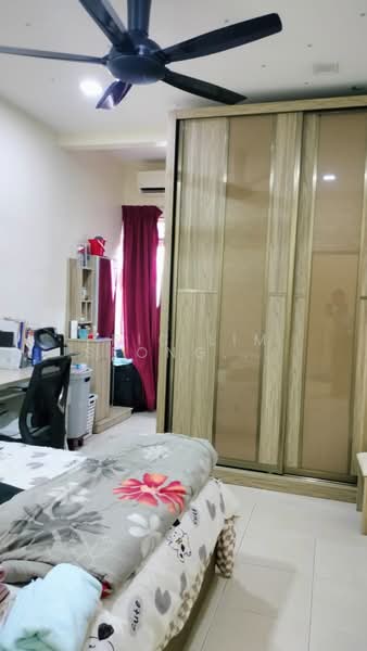 2-storey Terraced House for Sale in Bandar Parklands (Klang) - Eric Lim Seong Hooi - Bedroom - PropertyGuru.com.my