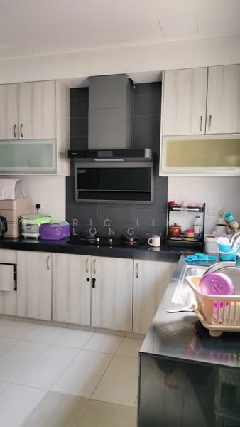 2-storey Terraced House for Sale in Bandar Parklands (Klang) - Eric Lim Seong Hooi - Kitchen - PropertyGuru.com.my
