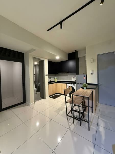 Servis Apartment untuk Disewa di The Era @ Duta North - Ben Ling - Kitchen - PropertyGuru.com.my