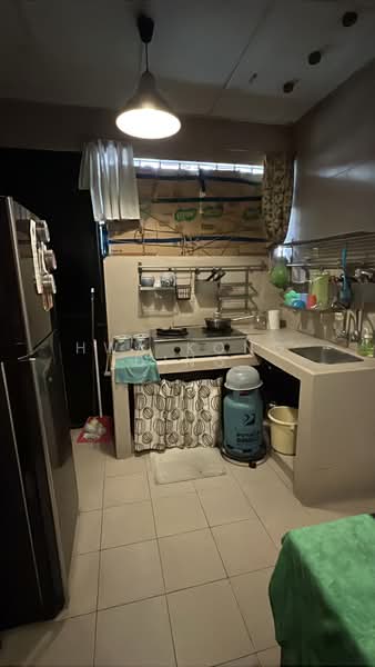 Rumah Teres 2 Tingkat untuk Dijual di SS 23, Taman Sea (Petaling Jaya) - Hwa Kong Ding - Kitchen - PropertyGuru.com.my