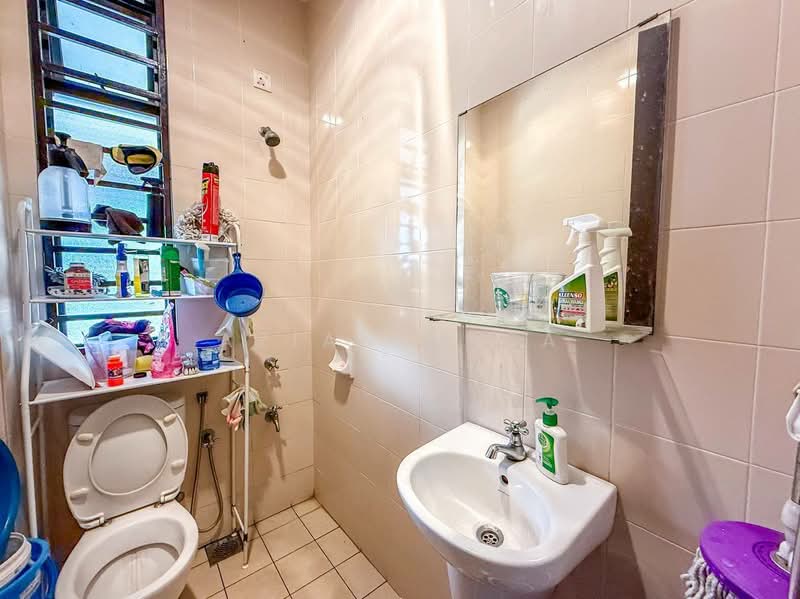 2-storey Terraced House for Sale in Shah Alam (Selangor) - Azian Nasa - Bathroom - PropertyGuru.com.my