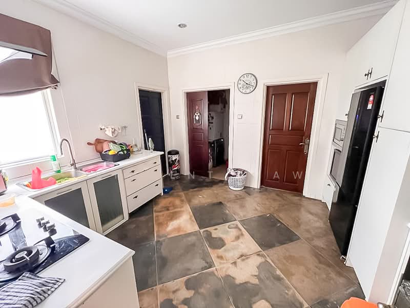 Bungalow for Sale in Mutiara Damansara (Selangor) - Vincent Liaw - Kitchen - PropertyGuru.com.my