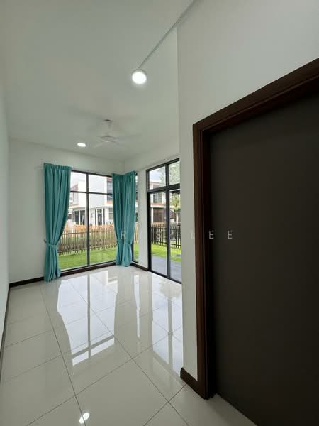 Semi-Detached House for Rent in Eco Sanctuary (Telok Panglima Garang) - Chris Lee - Living Room - PropertyGuru.com.my