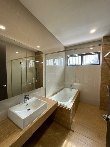 Semi-Detached House for Rent in Eco Sanctuary (Telok Panglima Garang) - Chris Lee - Bathroom - PropertyGuru.com.my