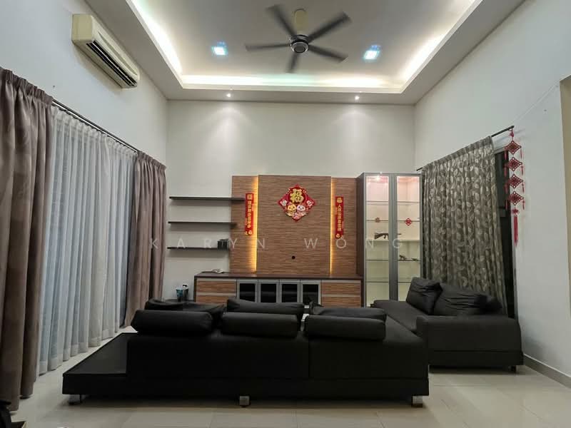 Rumah Teres 2.5 Tingkat untuk Dijual di Taman Oasis (Cheras) - Karyn Wong - Living Room - PropertyGuru.com.my