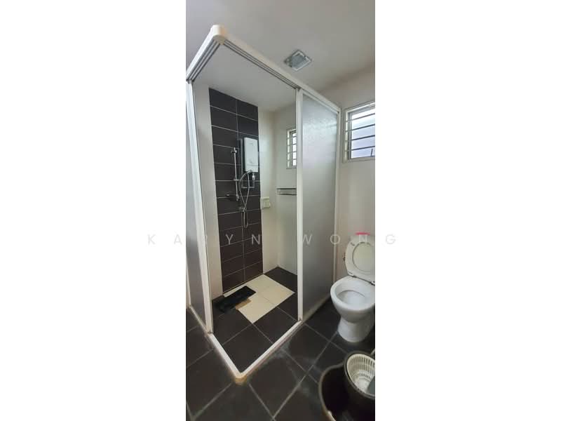 Rumah Teres 2.5 Tingkat untuk Dijual di Taman Oasis (Cheras) - Karyn Wong - Bathroom - PropertyGuru.com.my