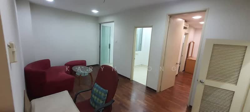 Rumah Teres 2.5 Tingkat untuk Dijual di Taman Oasis (Cheras) - Karyn Wong - Living Room - PropertyGuru.com.my
