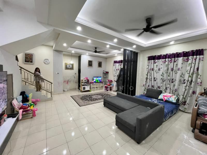 Rumah Teres 2-Tingkat untuk Dijual di Antara Gapi (Ulu Yam) - Elvis Ho - Living Room - PropertyGuru.com.my