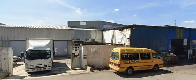 Semi-D Factory for Rent in Sungai Buloh (Selangor) - Benjamin Lai - Exterior - PropertyGuru.com.my