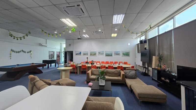 Detached Factory for Rent in Kawasan Perindustrian Tebrau 3 (Tebrau) - Yu Xuan - Living Room - PropertyGuru.com.my