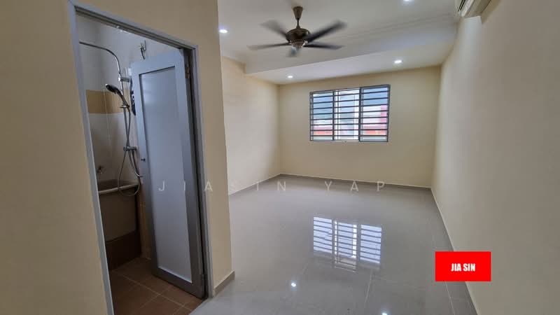 Commercial Semi-D for Rent in Pantai Jerejak (Bayan Lepas) - Jiasin Yap - Bathroom - PropertyGuru.com.my