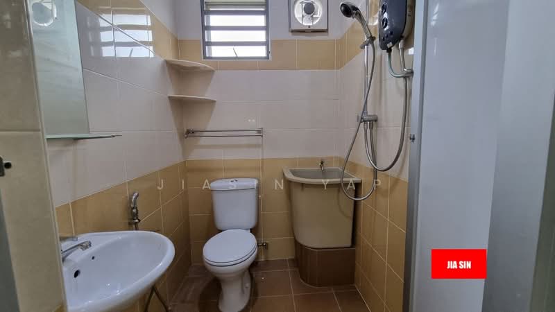 Commercial Semi-D for Rent in Pantai Jerejak (Bayan Lepas) - Jiasin Yap - Bathroom - PropertyGuru.com.my