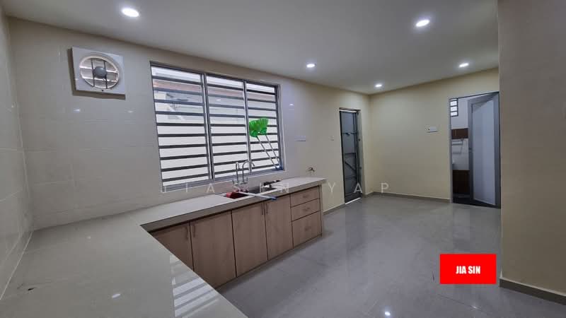 Commercial Semi-D for Rent in Pantai Jerejak (Bayan Lepas) - Jiasin Yap - Kitchen - PropertyGuru.com.my