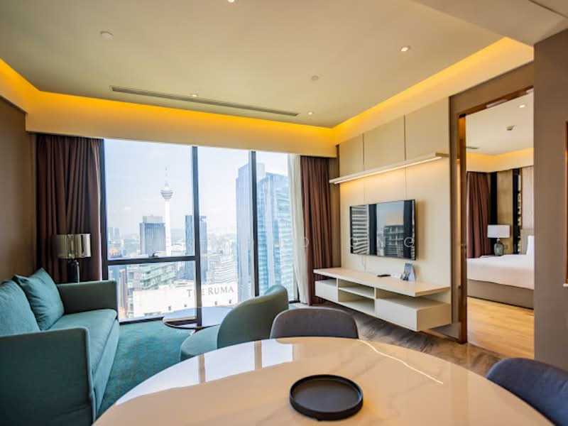 Kediaman Servis untuk Dijual di Imperial Lexis - Desmond Ong - Living Room - PropertyGuru.com.my