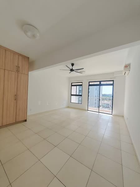Service Residence for Sale at The Garden Residences - Elvy Lee - Living Room - PropertyGuru.com.my