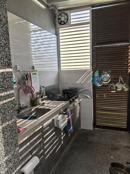 2-storey Terraced House for Sale in Ayer Itam (Penang) - Lee Yee Chee - Kitchen - PropertyGuru.com.my