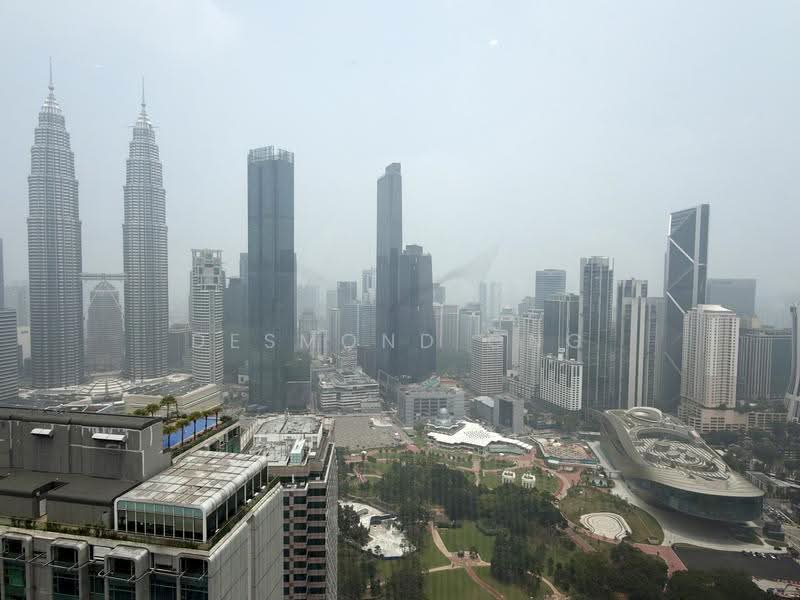 Kediaman Servis untuk Dijual di Imperial Lexis - Desmond Ong - Master Bedroom View - PropertyGuru.com.my