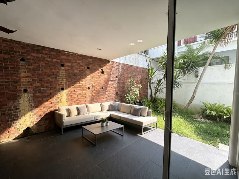 Rumah Berkembar untuk Disewa di Damansara Heights (Kuala Lumpur) - Sam Ho - Exterior - PropertyGuru.com.my