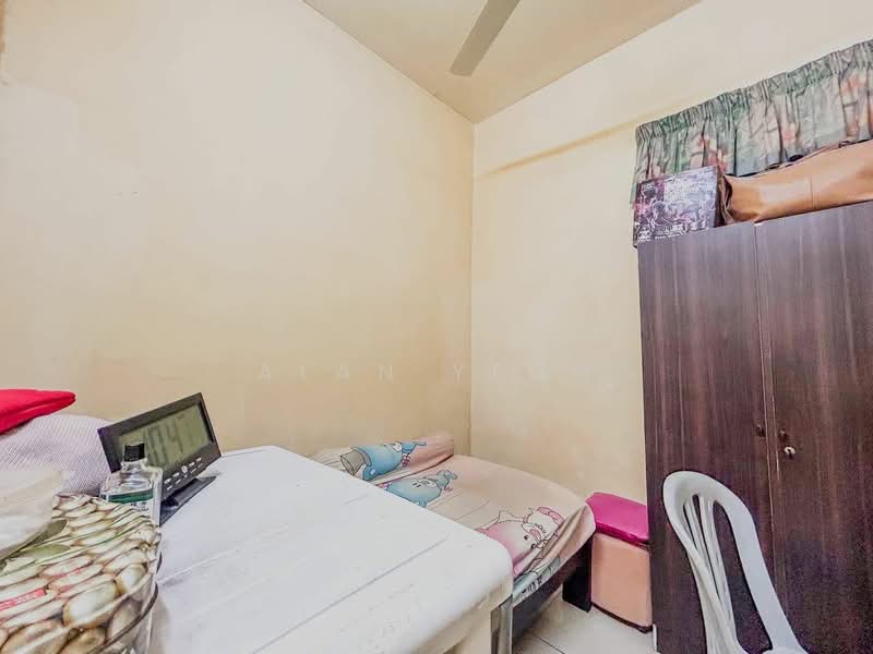 Rumah Flat untuk Dijual di Seri Mas - Alan Yeoh - Bedroom - PropertyGuru.com.my