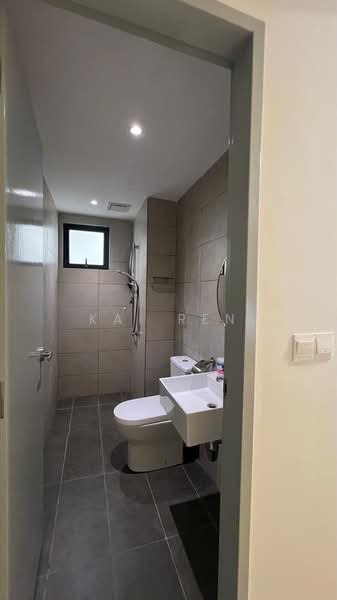 Servis Apartment untuk Disewa di M Luna - Kai Ren - Bathroom - PropertyGuru.com.my