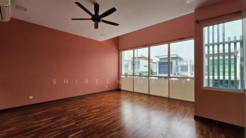 Semi-Detached House for Rent in Cyberjaya (Selangor) - Shireen Malik - Living Room - PropertyGuru.com.my