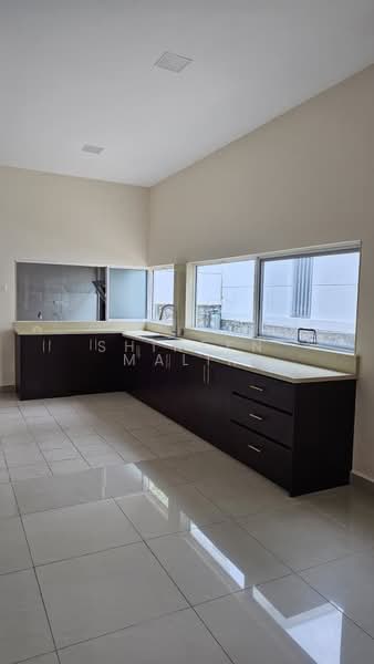 Semi-Detached House for Rent in Cyberjaya (Selangor) - Shireen Malik - Kitchen - PropertyGuru.com.my