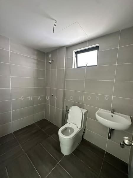 Service Residence for Rent at Parkland Residence - Shaun Chong - Bathroom - PropertyGuru.com.my
