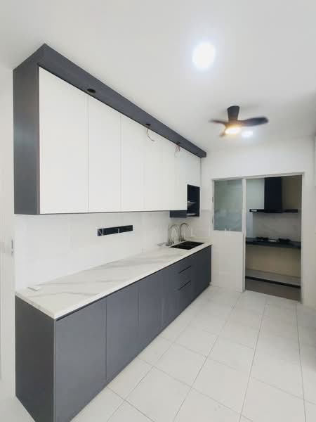 Kondominium untuk Disewa di Residensi Sateria - Nini Malini - PropertyGuru.com.my