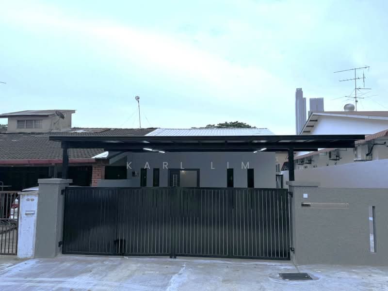 1-storey Terraced House for Sale in Taman Pelangi (Johor Bahru) - Karl Lim - Exterior - PropertyGuru.com.my