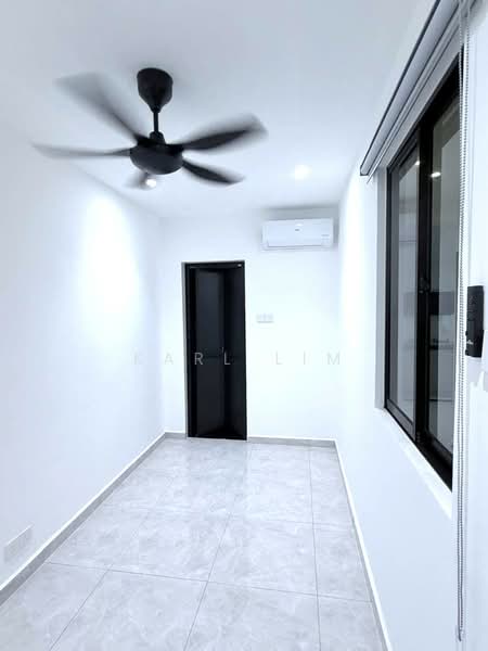 1-storey Terraced House for Sale in Taman Pelangi (Johor Bahru) - Karl Lim - Interior - PropertyGuru.com.my