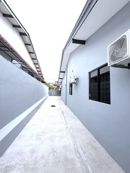 1-storey Terraced House for Sale in Taman Pelangi (Johor Bahru) - Karl Lim - Exterior - PropertyGuru.com.my