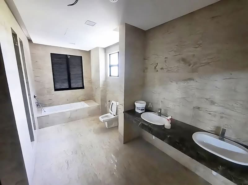 Rumah Banglo untuk Dijual di Bukit Jelutong (Shah Alam) - Tengku Zairi - PropertyGuru.com.my