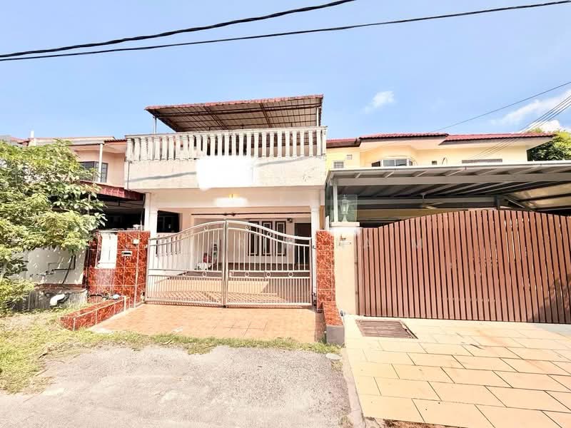 Rumah Teres 2-Tingkat untuk Dijual di Seri Kembangan (Selangor) - Syahrim Naim - Exterior - PropertyGuru.com.my