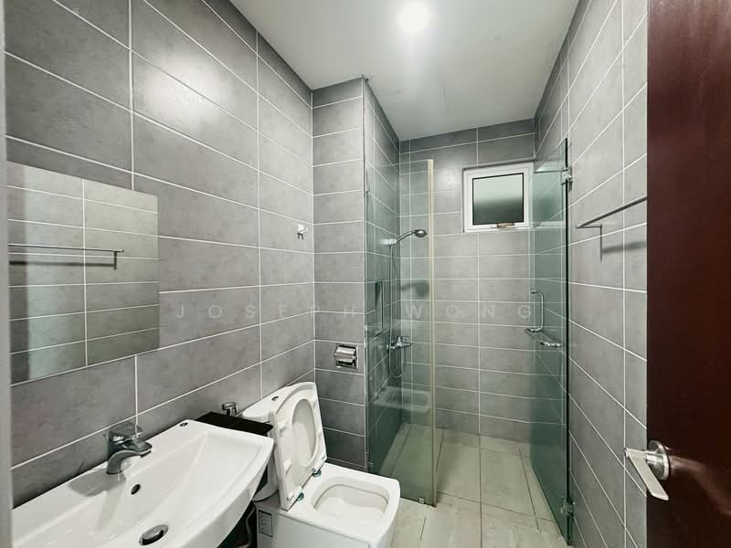 Service Residence for Rent at Paragon Residences @ Straits View - Joseph Wong - Bathroom - PropertyGuru.com.my