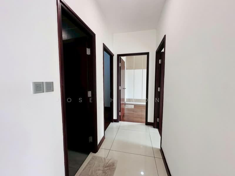 Service Residence for Rent at Paragon Residences @ Straits View - Joseph Wong - Corridor - PropertyGuru.com.my