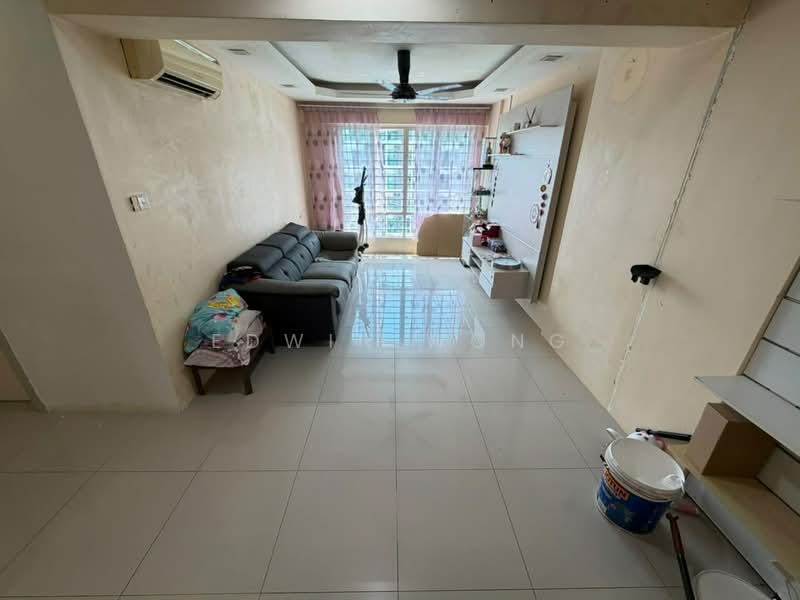 Kondominium untuk Dijual di Selayang Point - Edwin Wong - Living Room - PropertyGuru.com.my