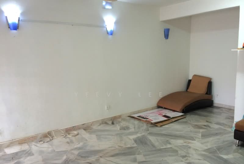 2-storey Terraced House for Sale in Taman Bukit Mayang Emas (Petaling Jaya) - Yeevy Lee - Living Room - PropertyGuru.com.my