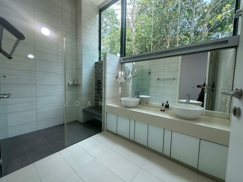 Rumah Banglo untuk Dijual di Tiara Melaka Golf & Country Club (Ayer Keroh) - Joanne How - Bathroom - PropertyGuru.com.my
