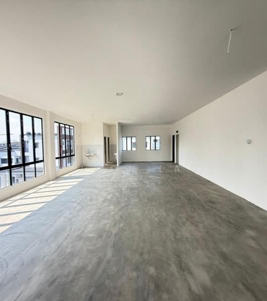 Shop for Rent in Beranang (Selangor) - Nixon Lau - Interior - PropertyGuru.com.my