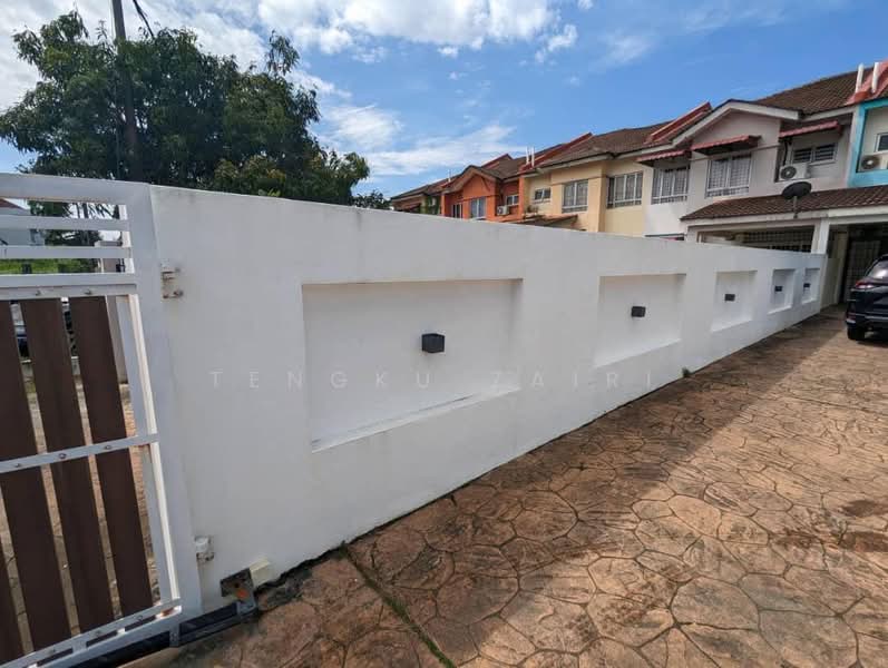 2-storey Terraced House for Sale in Bandar Tasik Puteri (Rawang) - Tengku Zairi - PropertyGuru.com.my