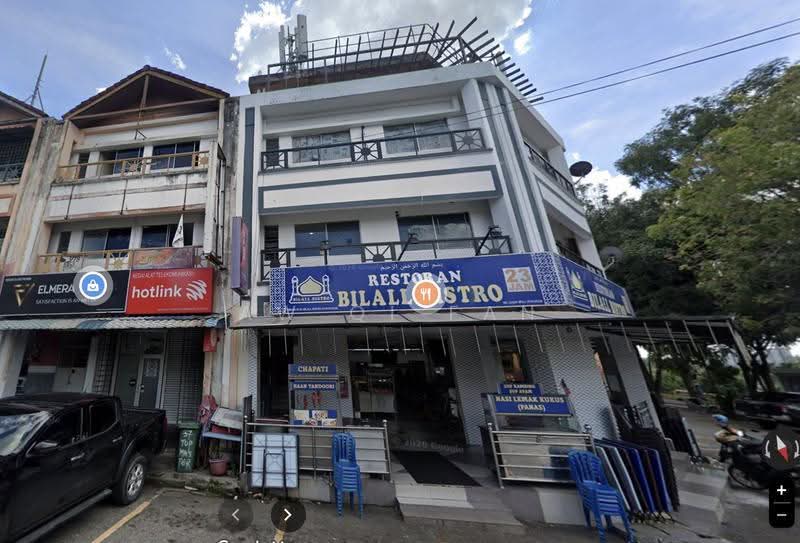 Kedai untuk Disewa di Taman Equine (Seri Kembangan) - Aw Qi Fan - Exterior - PropertyGuru.com.my