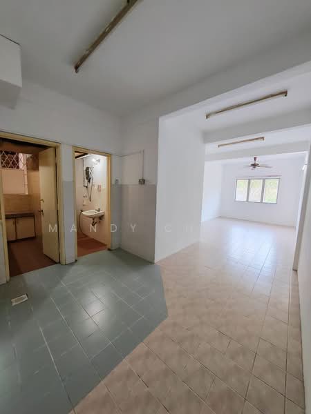 Flat for Sale at Orchid Court - Mandy Cheow - Interior - PropertyGuru.com.my