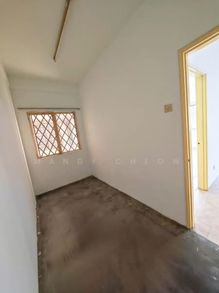 Flat for Sale at Orchid Court - Mandy Cheow - Interior - PropertyGuru.com.my