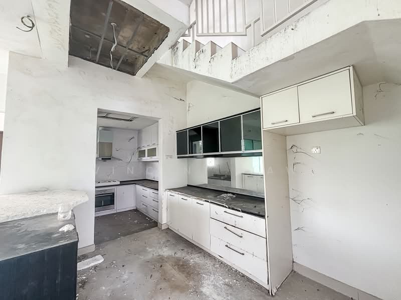 3-storey Terraced House for Sale in Seksyen 11 (Kota Damansara) - Vincent Liaw - Kitchen - PropertyGuru.com.my